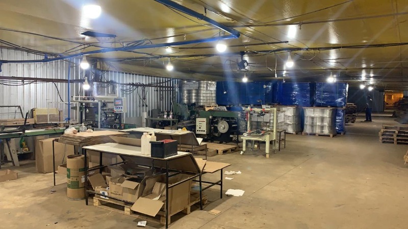 Fábrica clandestina produzia milhares de cigarros por dia em Araraquara; Veja fotos