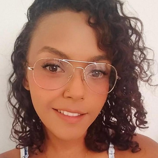 Com pesar, o Grupo Sinsef comunica o falecimento de Ana Beatriz Teixeira De Farias