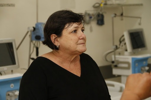 “Estamos conseguindo vacinar mais de 85% das pessoas”, afirma Eliana Honain