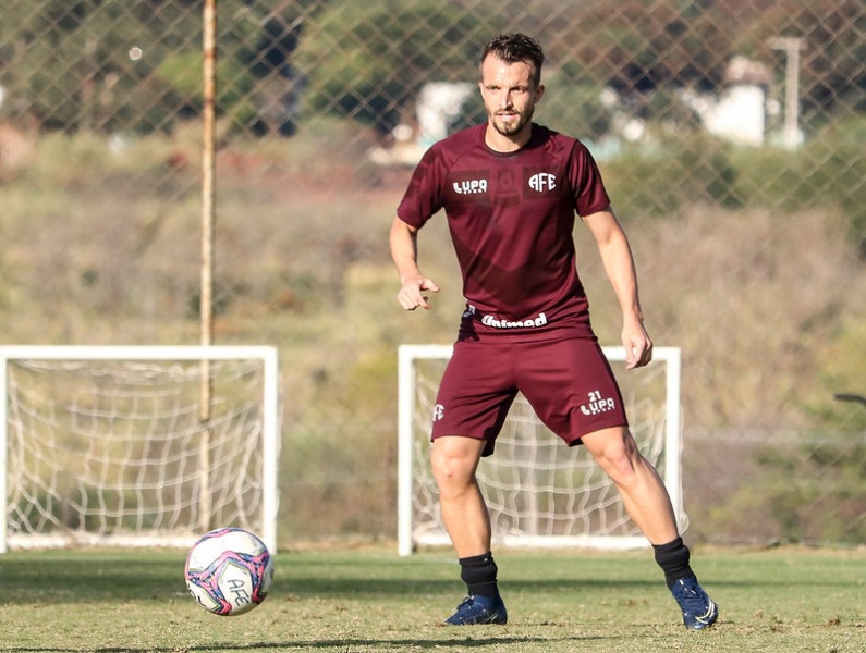Jogando no Espírito Santo, Ferroviária busca terceira vitória consecutiva para embalar na Série D