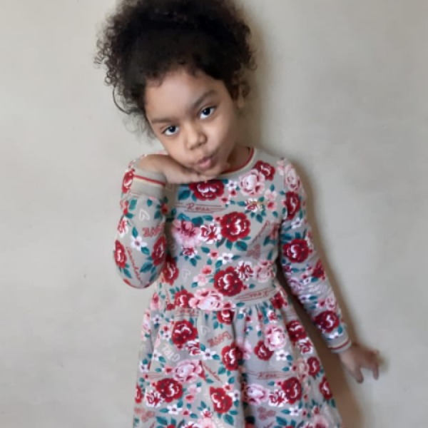 Com pesar, o Grupo Sinsef comunica o falecimento da pequena Ana Livia Marques dos Santos Bernardo
