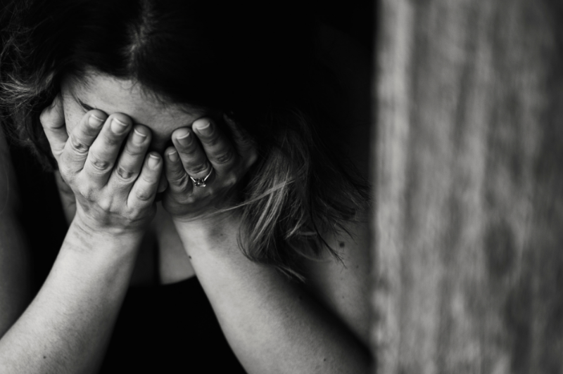 Mulher é agredida e namorado suspeita que são irmãs da sua ex