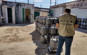 Ipem fiscaliza botijões de gás de cozinha no interior