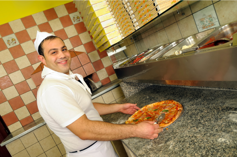 PAT de Araraquara oferece oportunidade para pizzaiolo