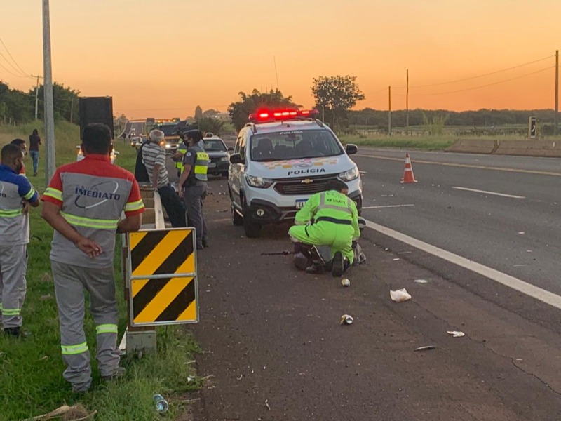 ​Motociclista morre em acidente na SP-255 próximo do acesso ao Parque São Paulo