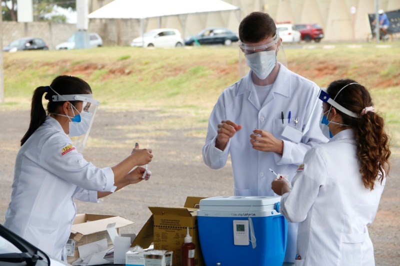 Araraquara antecipa segunda dose da vacina Pfizer em plantão deste sábado (25)