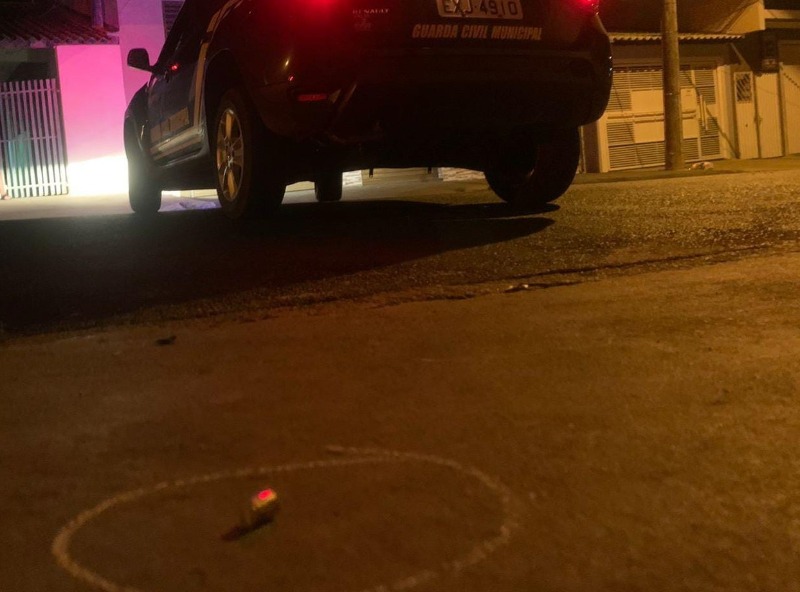 Homem é morto a tiros na região