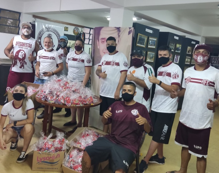 Torcida Afeganistão realiza ação solidária em prol do projeto Casa de Jesus