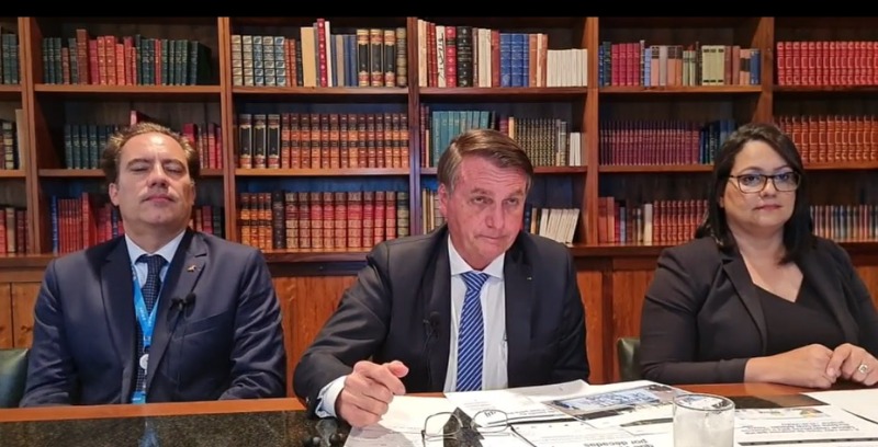 ​Bolsonaro critica Edinho Silva e diz que araraquarenses comeram cães e gatos na pandemia