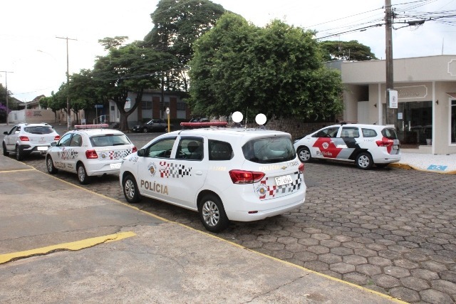 Grávida foge para supermercado após ameaça de companheiro