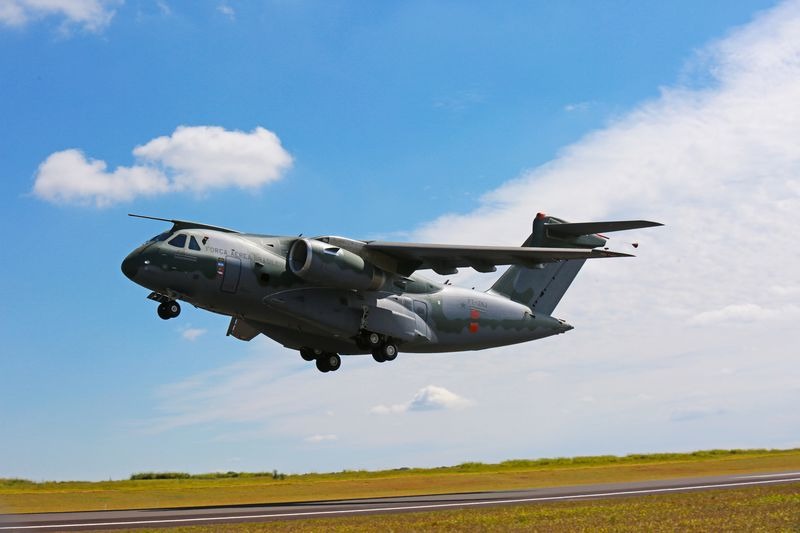 FAB reduz compra de avião produzido em Gavião Peixoto; entenda