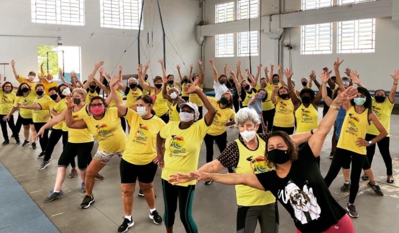 Ginástica artística realiza integração e reabilitação de idosos em Araraquara
