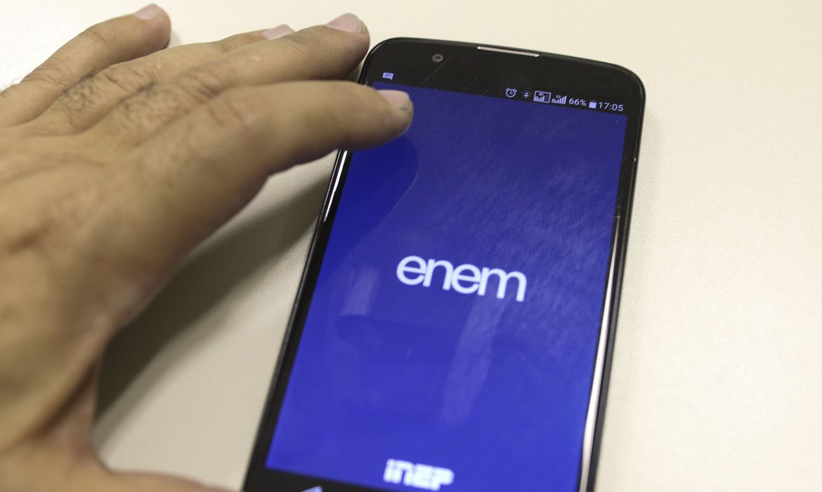 Datas do Enem Digital coincidem com vestibulares da Fuvest e Unicamp