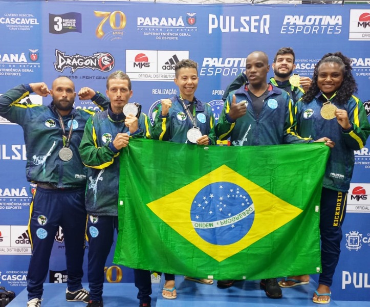 Kickboxing de Araraquara conquista medalhas de ouro no Sul-Americano
