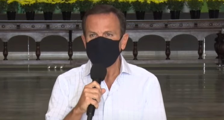 Sobe o número de crianças e adolescentes em UTI por Covid, diz governo Doria