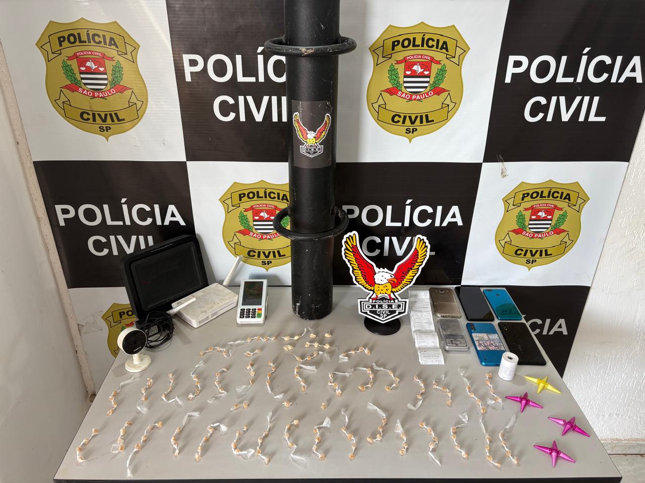 Foto: Divulgação/DISE/Drogas Apreendidas Na Casa