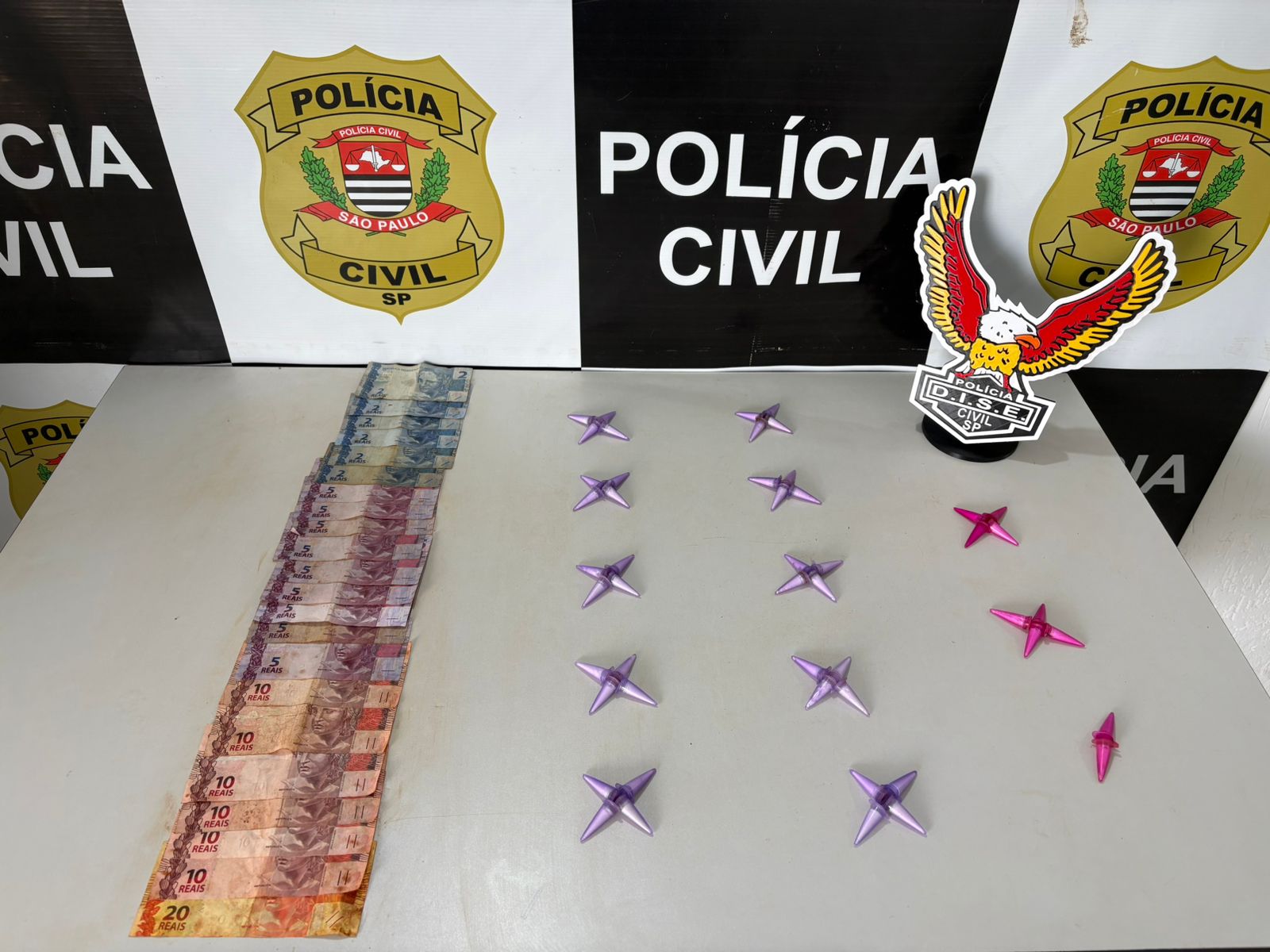Foto: Divulgação/DISE/Drogas Apreendidas Na Casa