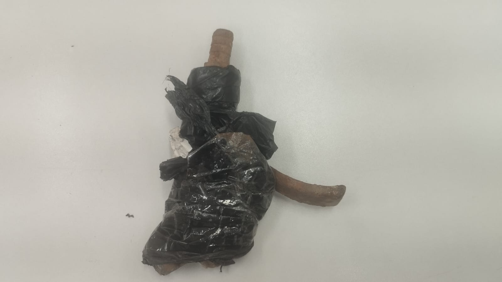 Foto: Divulgação/PM/Arma de Cano de Mangueira 