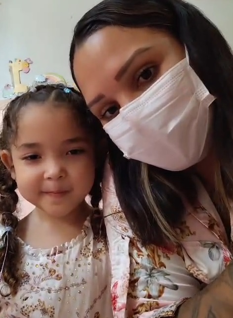 Jhoy passa bem, mas segue sob acompanhamento médico após internações e tratamento contínuo