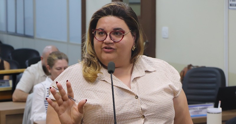 Filipa Brunelli defende que a quebra das garrafas pode interromper a cadeia de falsificação de bebidas e proteger consumidores  