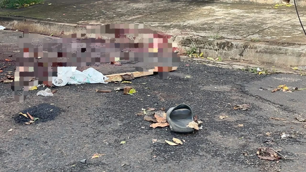 Local onde a vítima foi esfaqueada no Parque Gramado II; ele passou por cirurgia e segue internado na UTI