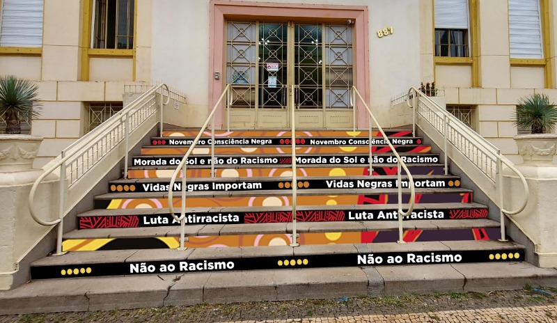 Mensagens antirracistas, em escadaria da Câmara, são inauguradas nesta terça-feira (09)