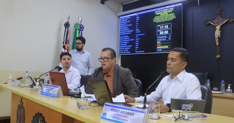 Sessão desta terça-feira (29); vereadores aprovaram 6 projetos 