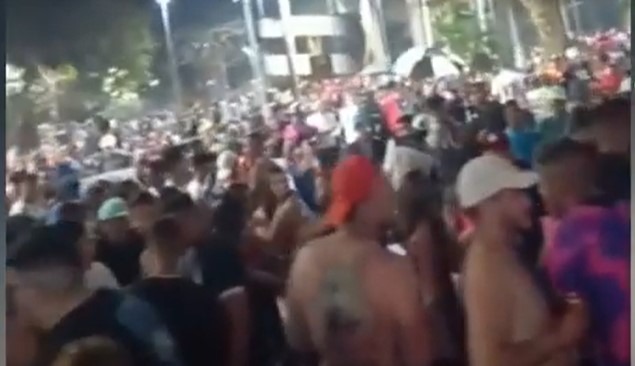 Carnaval fora de época: novo vídeo mostra mega aglomeração na Bento de Abreu