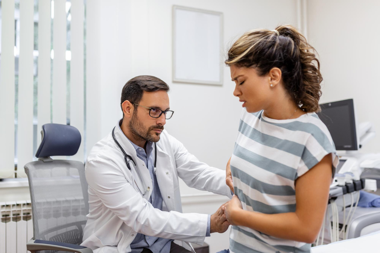 Especialista alerta que mbora não exista cura para a doença renal crônica, um diagnóstico precoce possibilita um tratamento que possa retardar ou interromper a progressão do problema