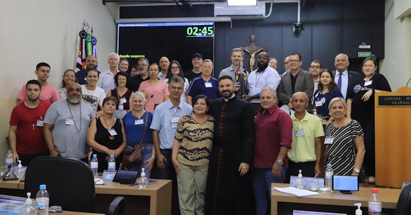 A aprovação do projeto foi comemorada pelo padre Rodolfo Faria da Silva  