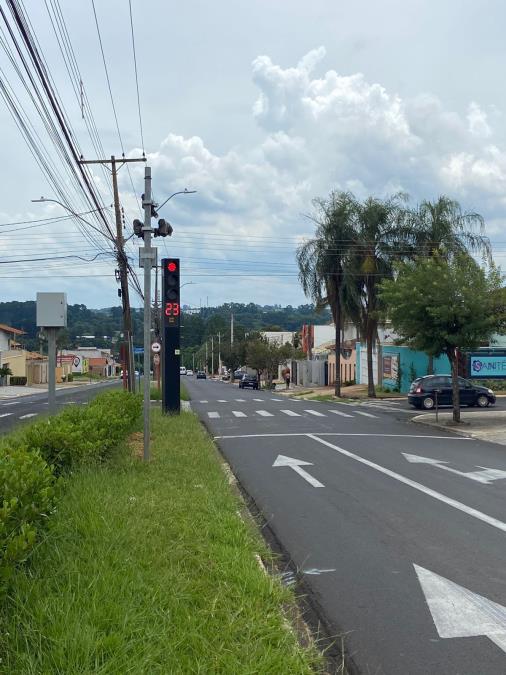 Radar fixo na Rua Napoleão Selmi Dei, no cruzamento da Avenida Prof. Vespasiano Veiga começa a operar nesta quarta-feira (1º)  