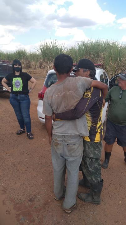 Foto 3 de 3 — Araraquarense é encontrado em canavial depois de dias desaparecido