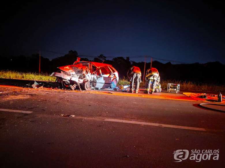 Foto 3 de 5 — Acidente mata homem e deixa casal ferido em rodovia da região