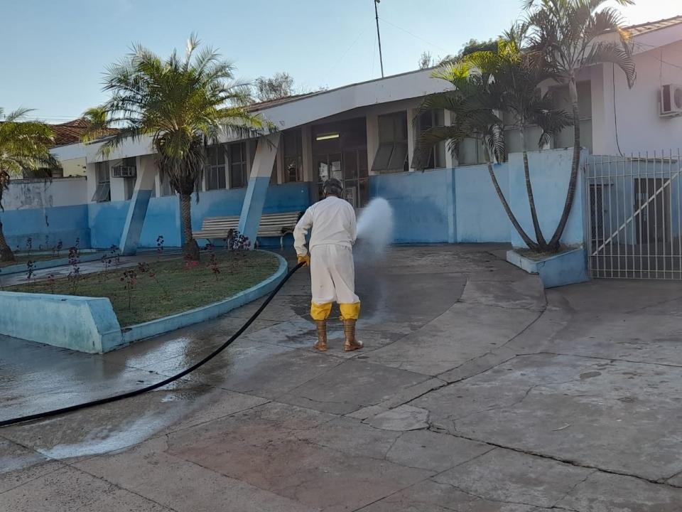 Foto 5 de 20 — Prefeitura de Boa Esperança do Sul faz higienização pela cidade