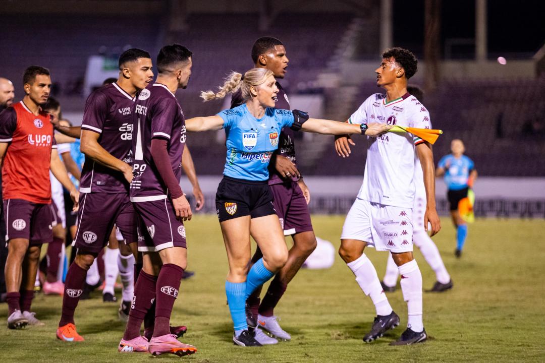 Foto 26 de 30 — Ferroviária perde para o Juventus e fica com vice da Série A2 em Araraquara
