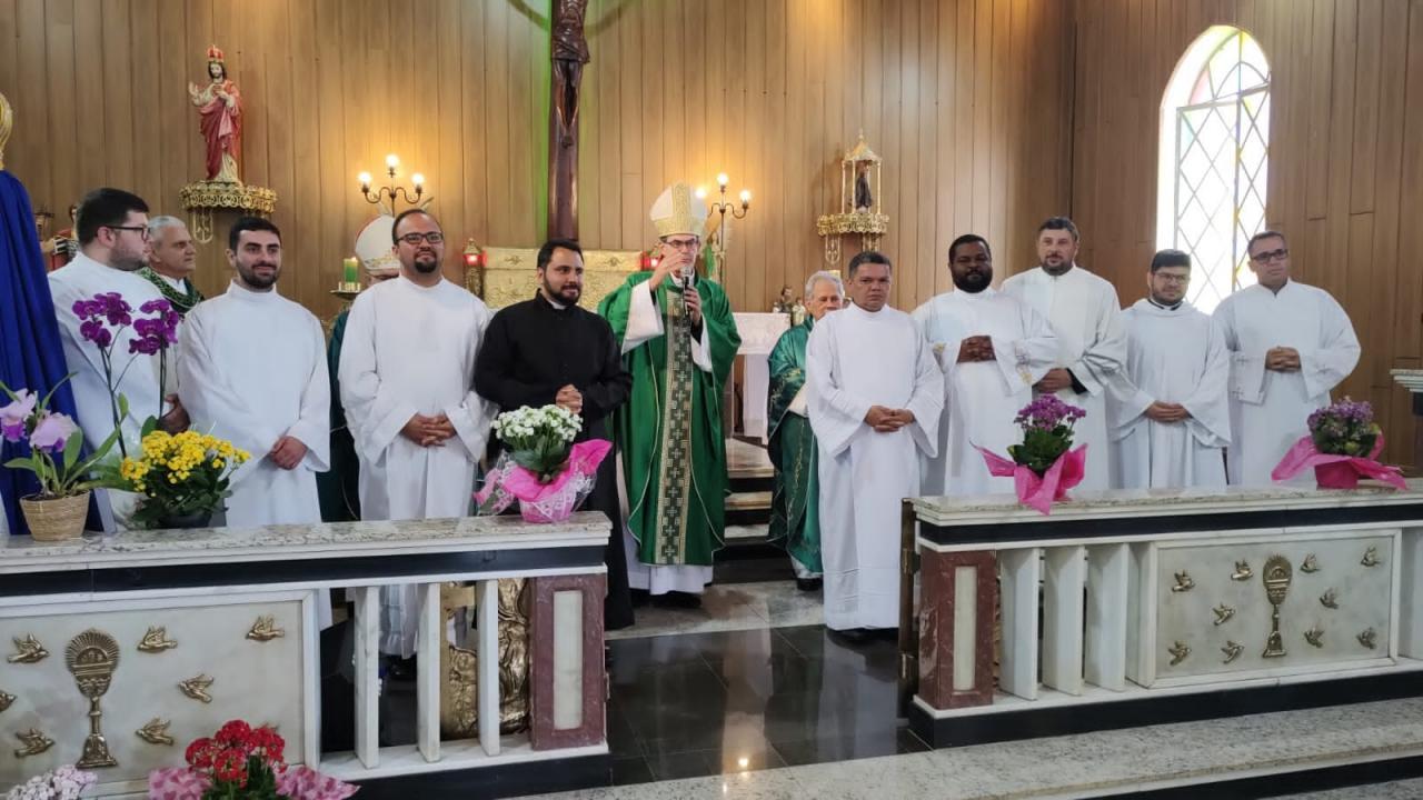 Foto 3 de 16 — Nova Europa recebe Visita Missionária Pastoral; veja as fotos