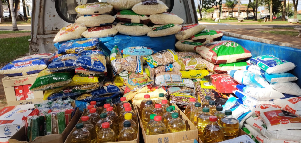 Foto 2 de 10 — Prefeitura de Boa Esperança do Sul arrecada mais de 1,5 tonelada de alimentos com ajuda de moradores