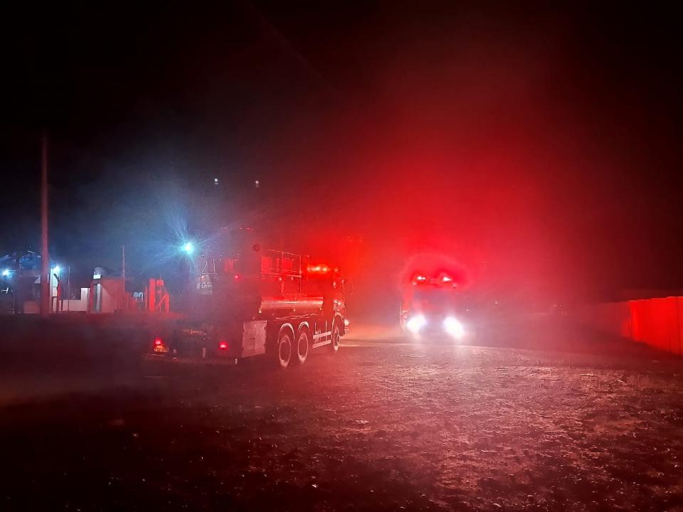 Foto 4 de 6 — Área do Daae pega fogo e espalha fumaça por toda a cidade