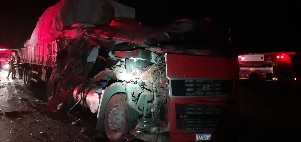 Foto 7 de 7 — Veja mais fotos do acidente que matou mãe e filho na SP-310 em Araraquara