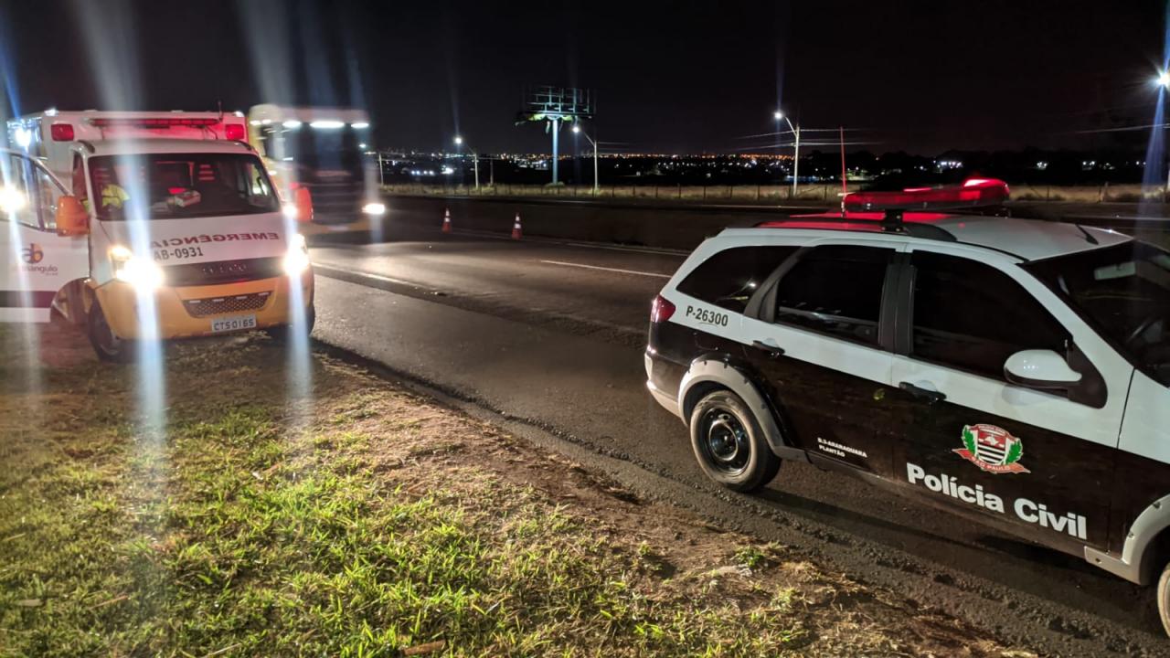 Foto 5 de 11 — Homem morre atropelado na Rodovia Washington Luís em Araraquara