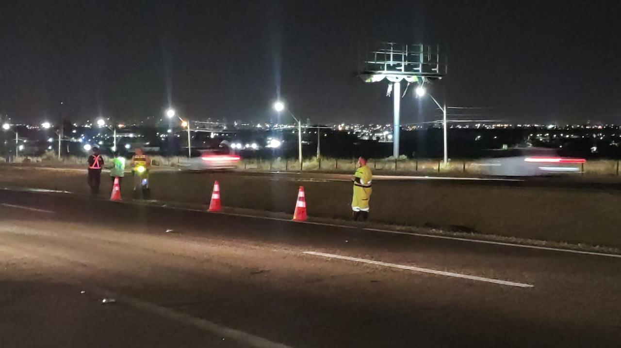 Foto 2 de 11 — Homem morre atropelado na Rodovia Washington Luís em Araraquara