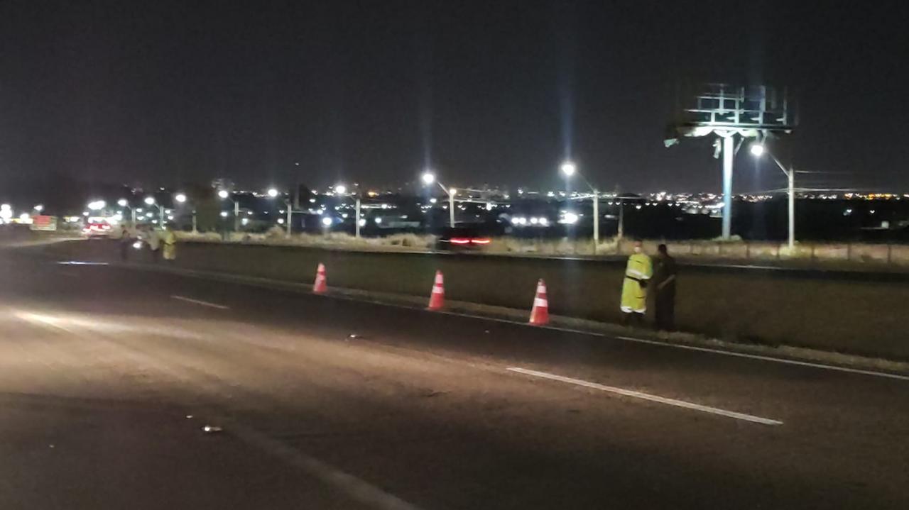 Foto 1 de 11 — Homem morre atropelado na Rodovia Washington Luís em Araraquara