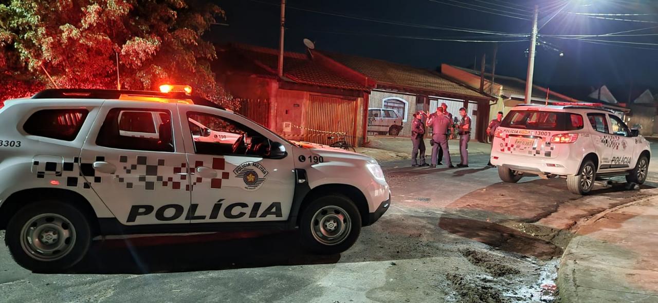 Foto 4 de 7 — Homem é baleado na porta de casa no Jardim Santa Clara em Araraquara