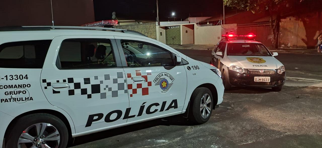 Foto 3 de 7 — Homem é baleado na porta de casa no Jardim Santa Clara em Araraquara