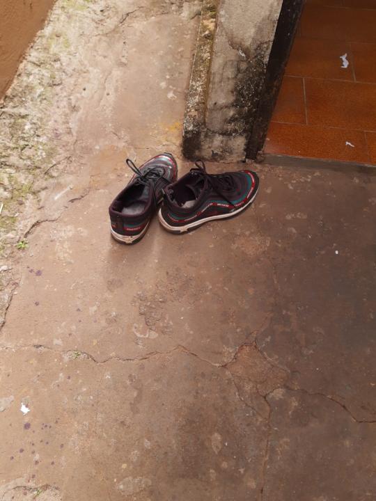 Foto 2 de 8 — Comerciantes são esfaqueados em tentativa de assalto na Vila Xavier