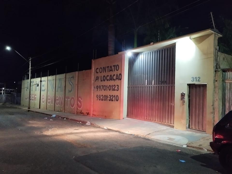 Foto 5 de 5 — Briga em área de lazer termina com homem baleado no Jardim Arco Íris