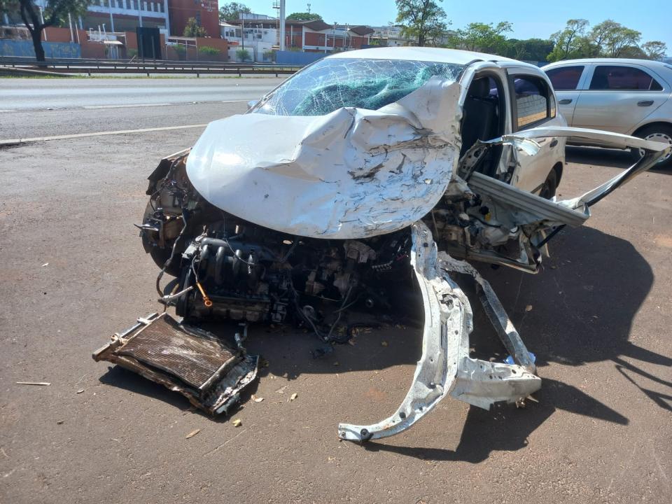 Foto 4 de 4 — Bebê é encontrado morto após grave acidente na SP-255 entre Araraquara e BES