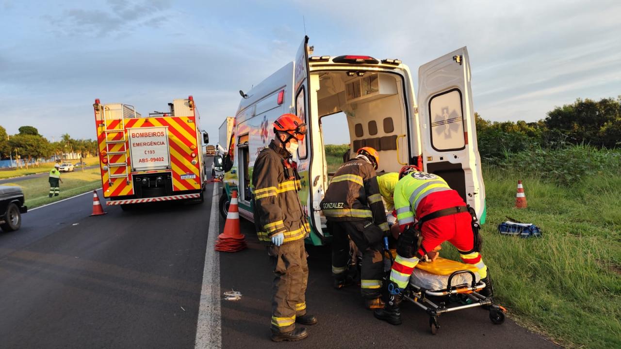 Foto 5 de 5 — Motorista morre em grave acidente na Washington Luís