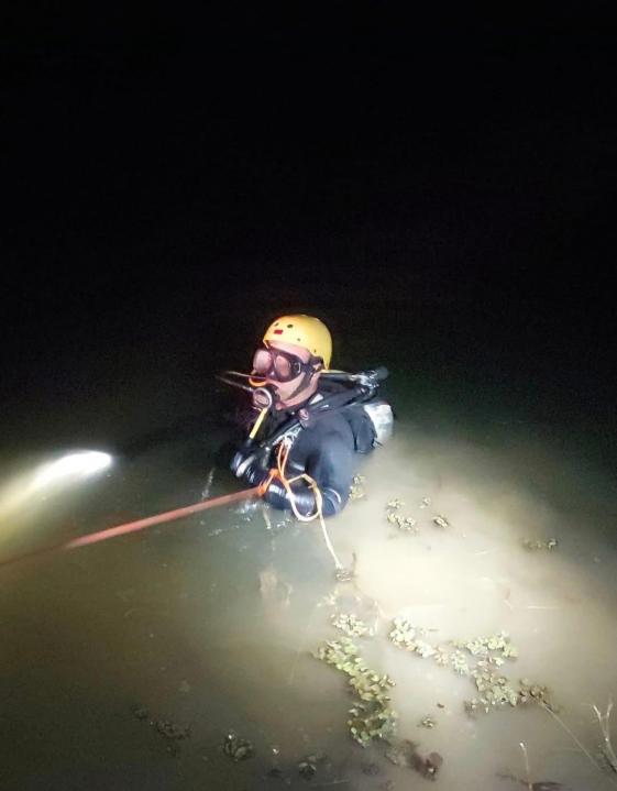 Foto 2 de 6 — Morador de Américo morre afogado em lagoa da região durante pescaria noturna