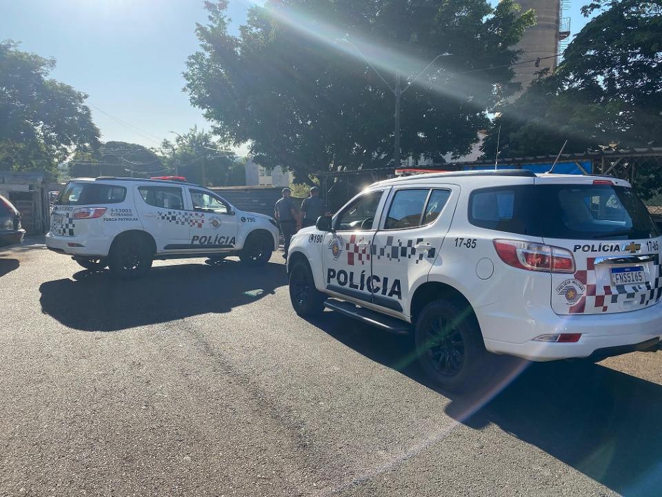 Foto 6 de 7 — Homem é encontrado morto com marcas de violência em Araraquara